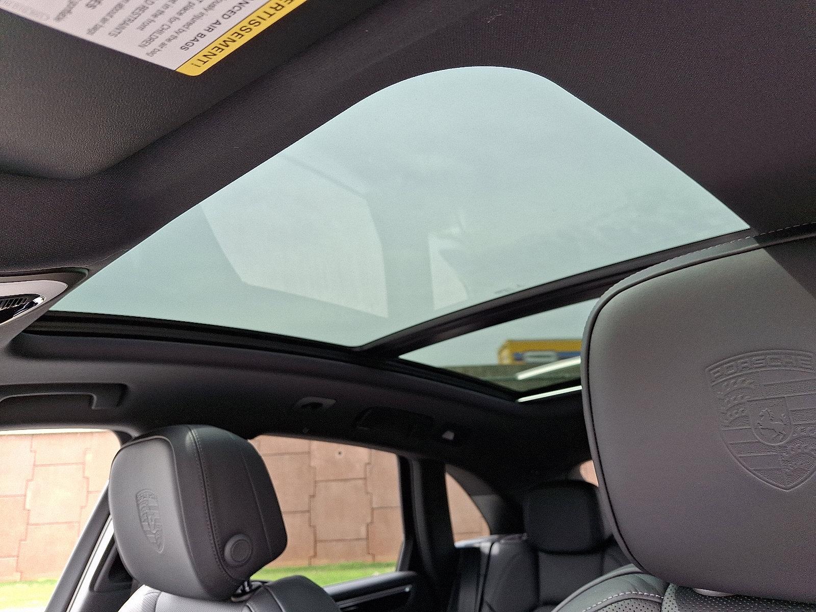 2020 Porsche Macan Vehicle Photo in Lancaster, PA 17601