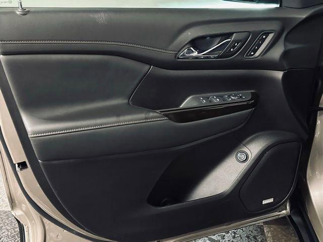 2022 GMC Acadia Vehicle Photo in MEDINA, OH 44256-9631