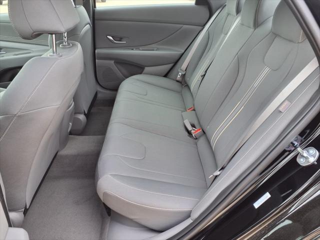 2025 Hyundai ELANTRA Hybrid Vehicle Photo in Peoria, IL 61615