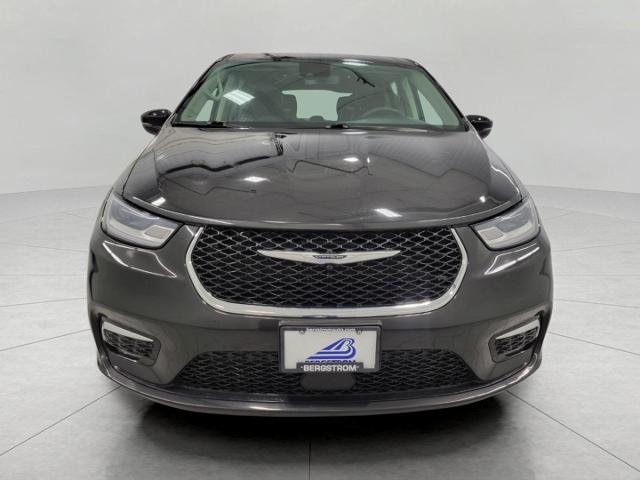 2023 Chrysler Pacifica Vehicle Photo in Oshkosh, WI 54901