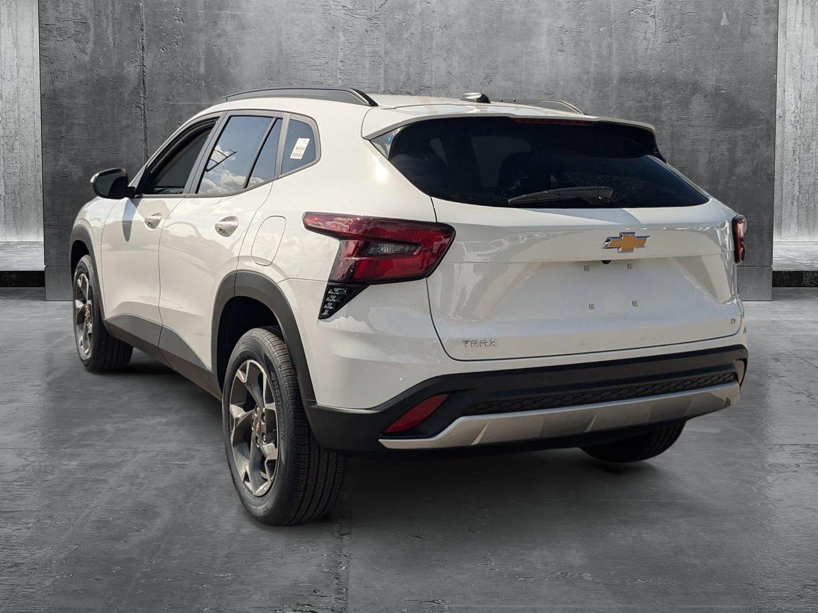 2025 Chevrolet Trax Vehicle Photo in MIAMI, FL 33134-2699