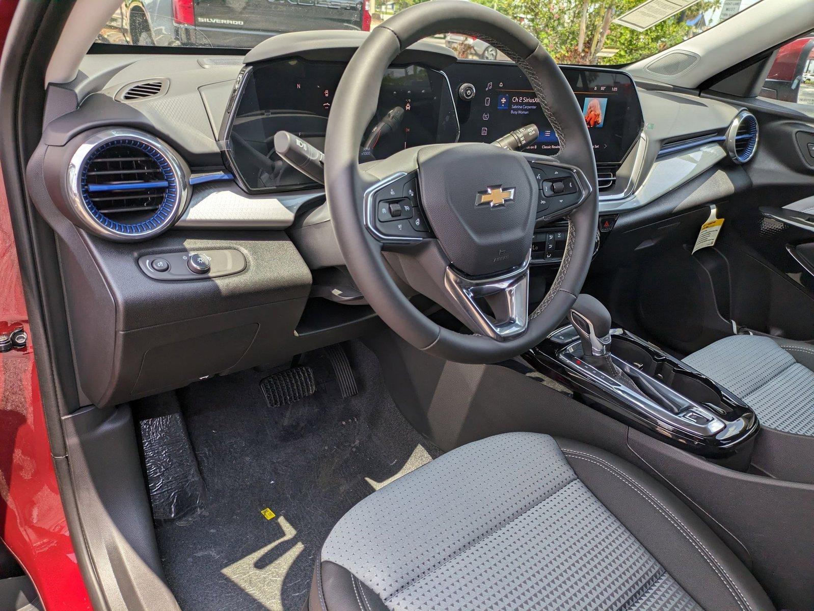 2025 Chevrolet Trax Vehicle Photo in ORLANDO, FL 32812-3021