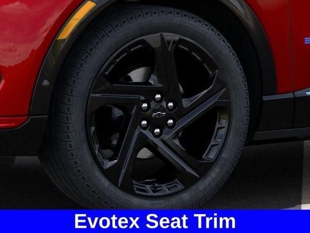 2025 Chevrolet Equinox EV Vehicle Photo in BROCKTON, MA 02301-7113