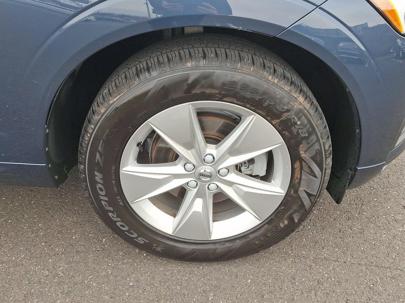 2022 Volvo XC60 Vehicle Photo in Trevose, PA 19053