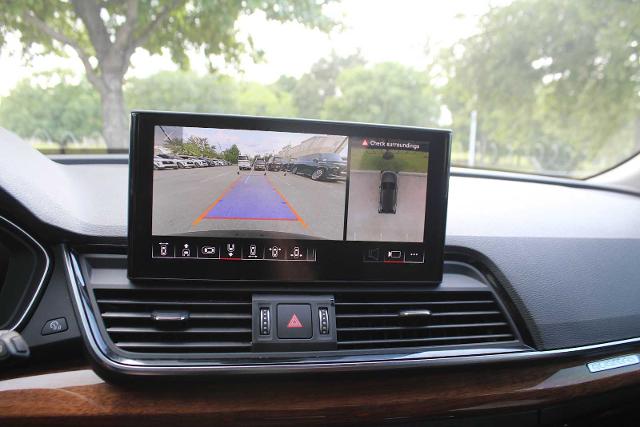 2022 Audi Q5 Vehicle Photo in HOUSTON, TX 77090