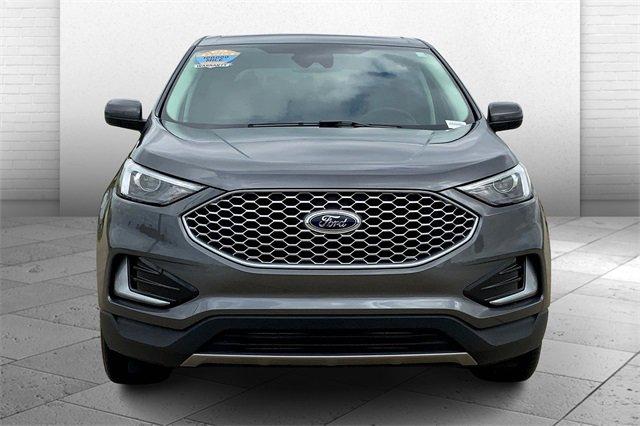 2024 Ford Edge Vehicle Photo in TOPEKA, KS 66609-0000