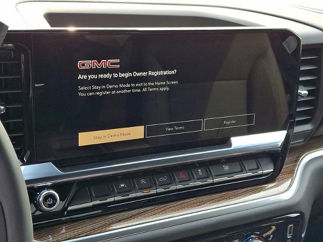 2025 GMC Sierra 1500 Vehicle Photo in TREVOSE, PA 19053-4984