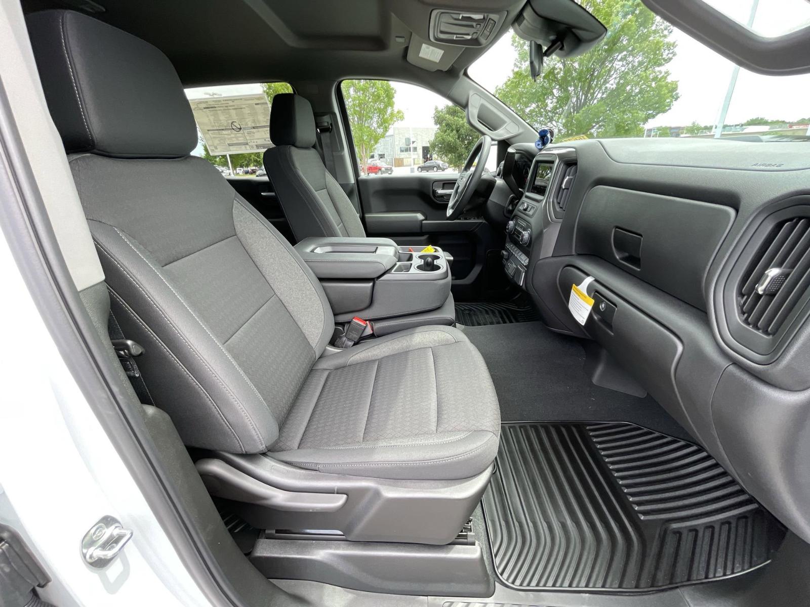 2025 Chevrolet Silverado 1500 Vehicle Photo in BENTONVILLE, AR 72712-4322
