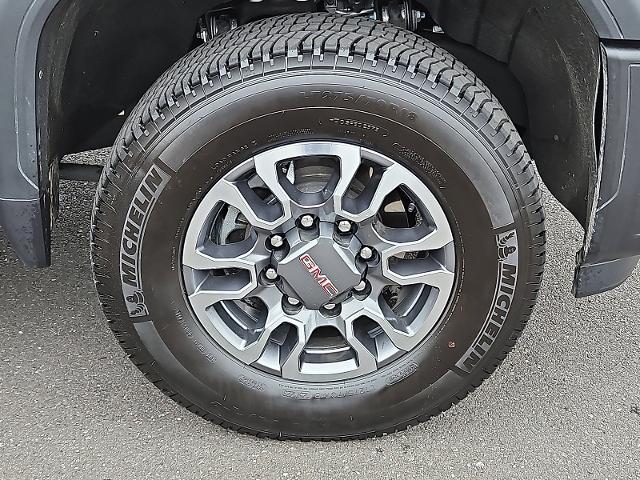2025 GMC Sierra 2500 HD Vehicle Photo in TREVOSE, PA 19053-4984