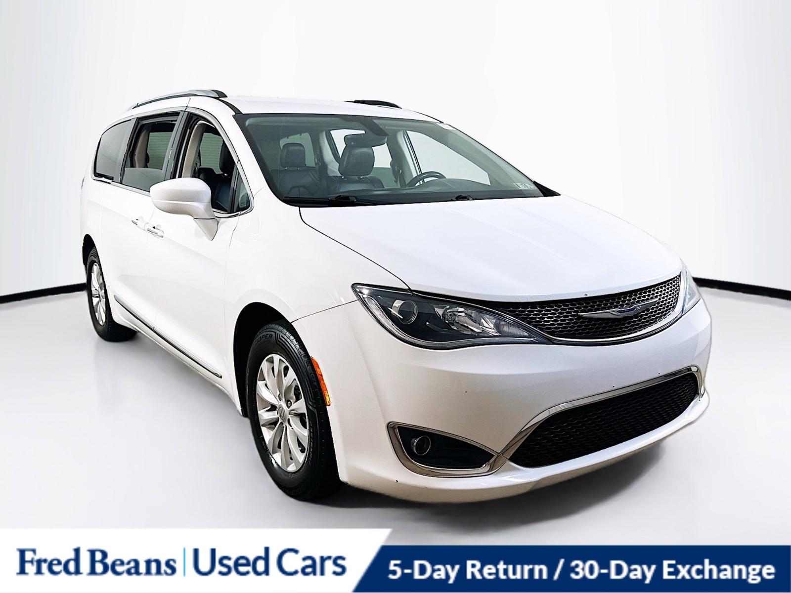 2019 Chrysler Pacifica Vehicle Photo in Langhorne, PA 19047