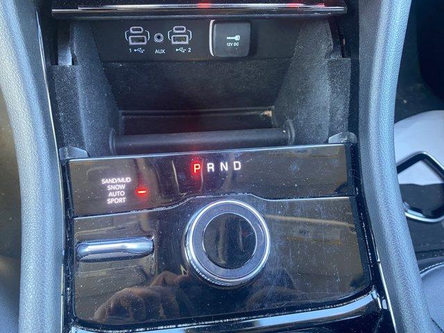 2022 Jeep Grand Cherokee L Vehicle Photo in Doylsetown, PA 18901