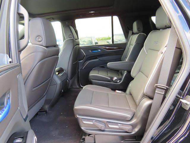 2024 Cadillac Escalade Vehicle Photo in DELRAY BEACH, FL 33483-3294
