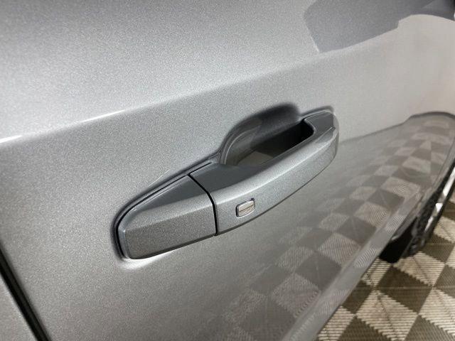 2025 Chevrolet Silverado 1500 Vehicle Photo in PHOENIX, AZ 85014-3381