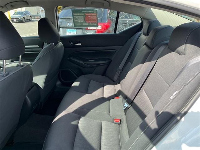 Certified 2022 White Nissan 2.5 SV AWD Sedan Altima for Sale Certified 2022 White Nissan 2.5 SV AWD Sedan Altima for Sale