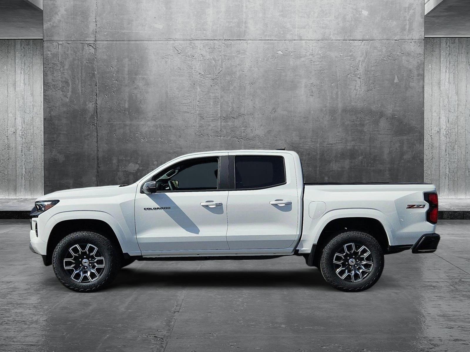 2025 Chevrolet Colorado Vehicle Photo in GILBERT, AZ 85297-0446