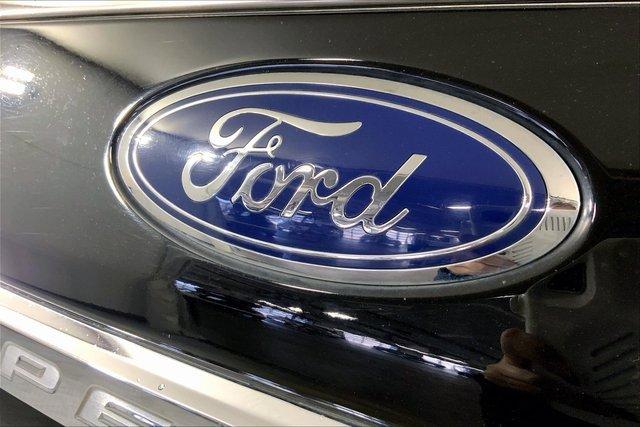 2019 Ford Expedition Vehicle Photo in KANSAS CITY, MO 64114-4502