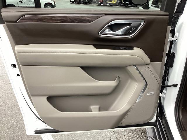 2023 Chevrolet Suburban Vehicle Photo in GARDNER, MA 01440-3110