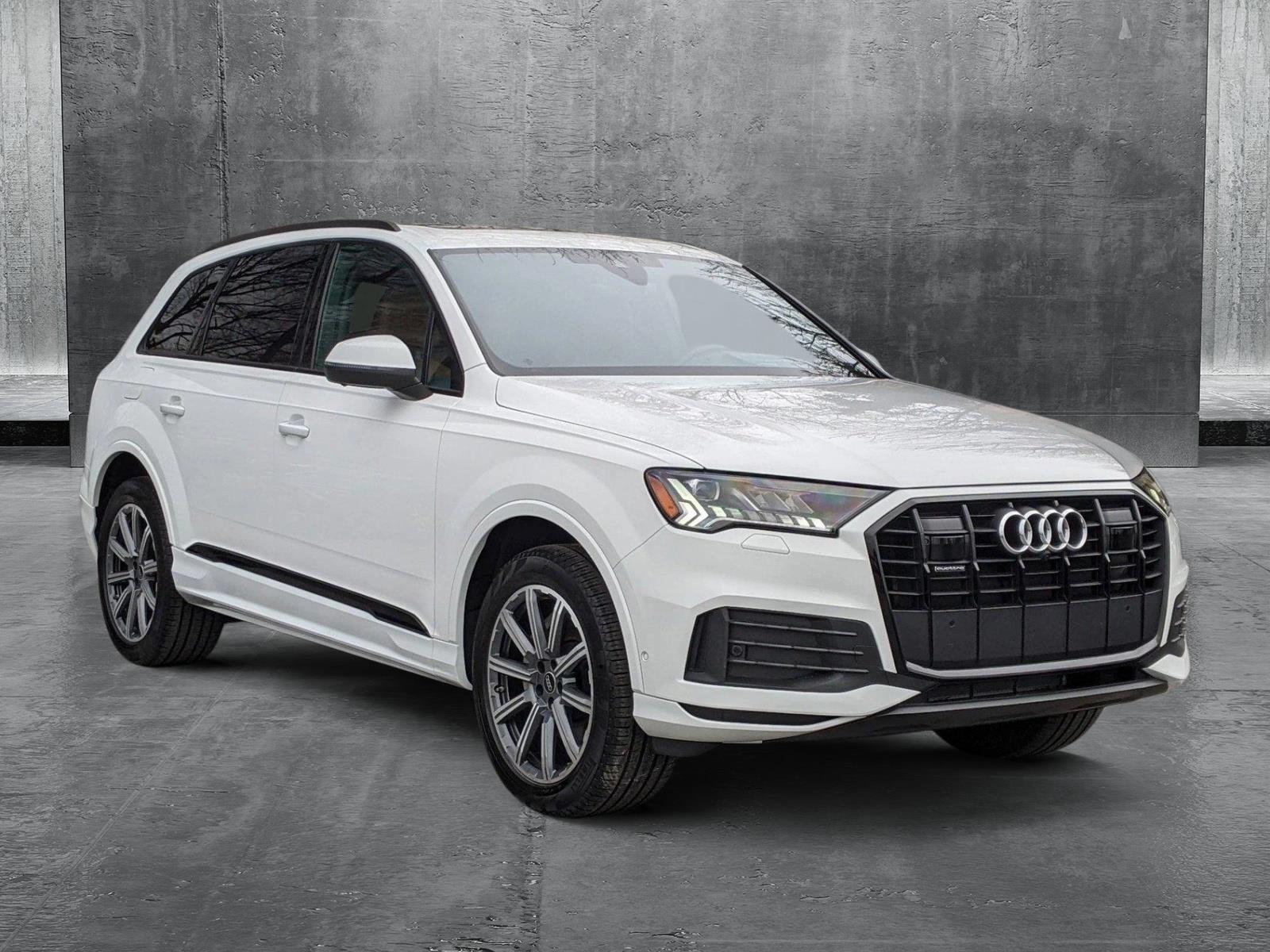 2023 Audi Q7 Vehicle Photo in Cockeysville, MD 21030
