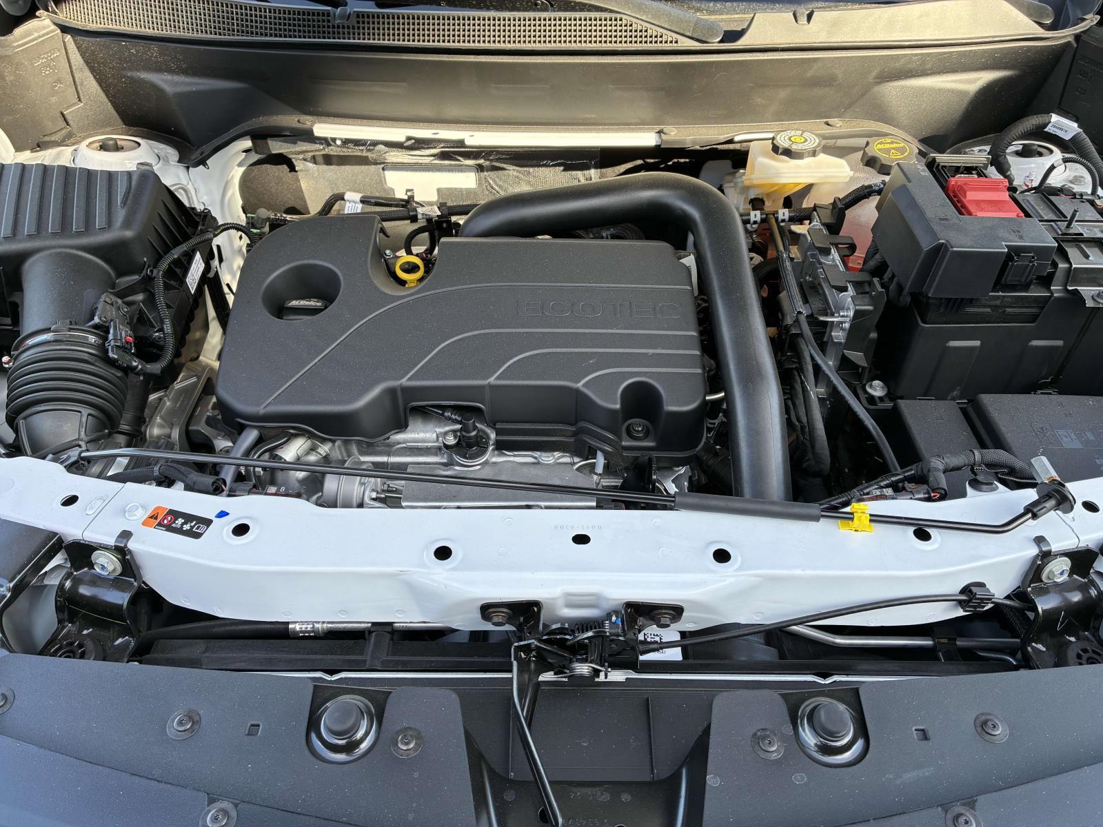 2025 Chevrolet Equinox Vehicle Photo in LOS ANGELES, CA 90007-3794