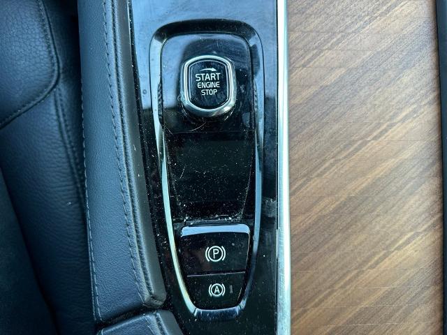 2023 Volvo XC90 Vehicle Photo in San Antonio, TX 78230