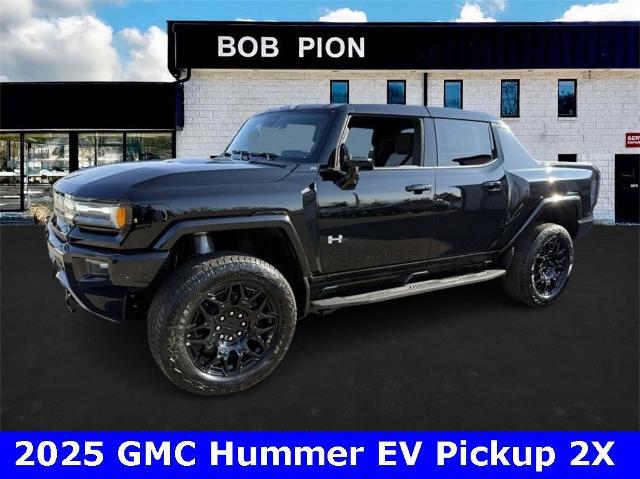 2025 GMC HUMMER EV Pickup Vehicle Photo in CHICOPEE, MA 01020-5001