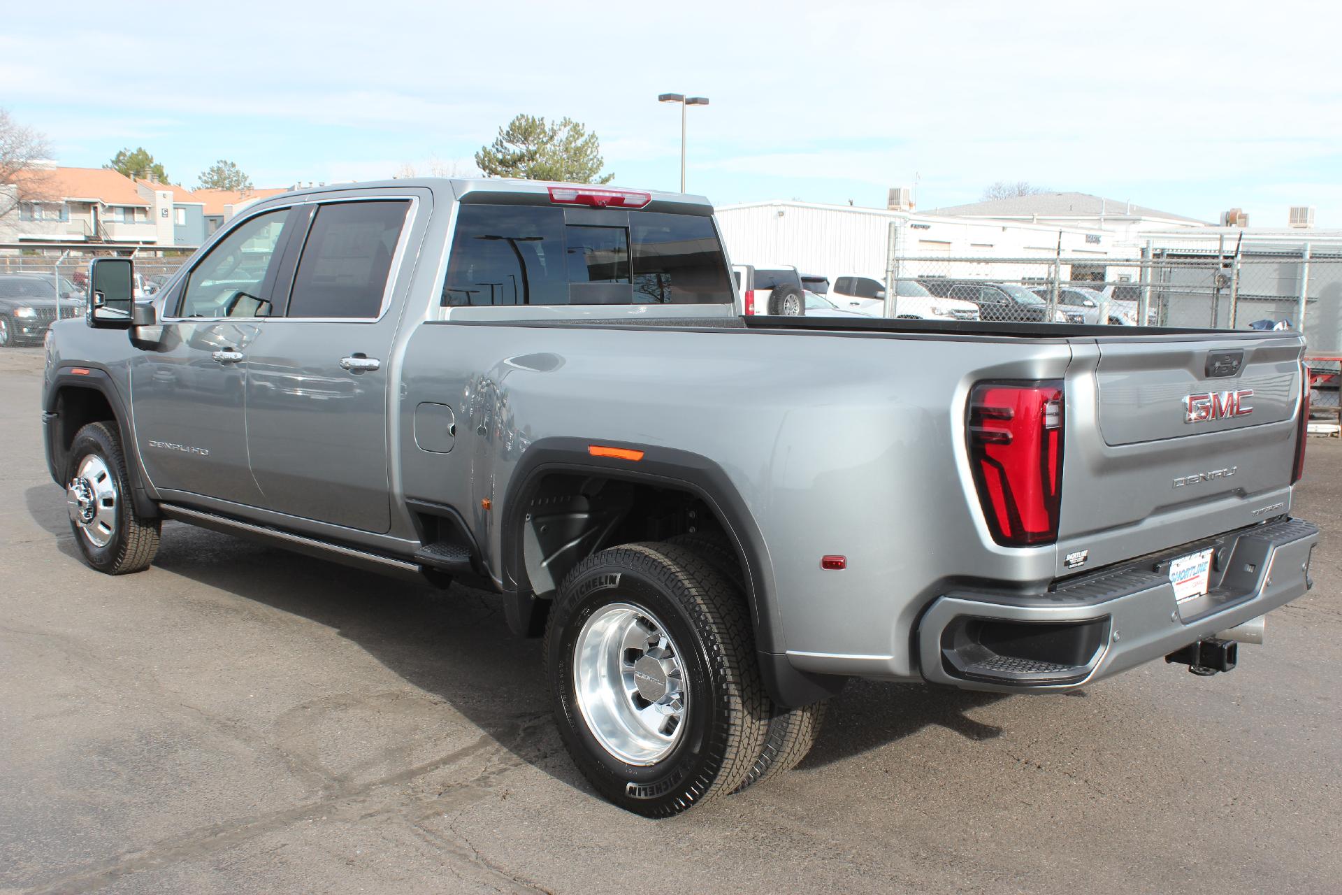 2025 GMC Sierra 3500 HD Vehicle Photo in AURORA, CO 80012-4011