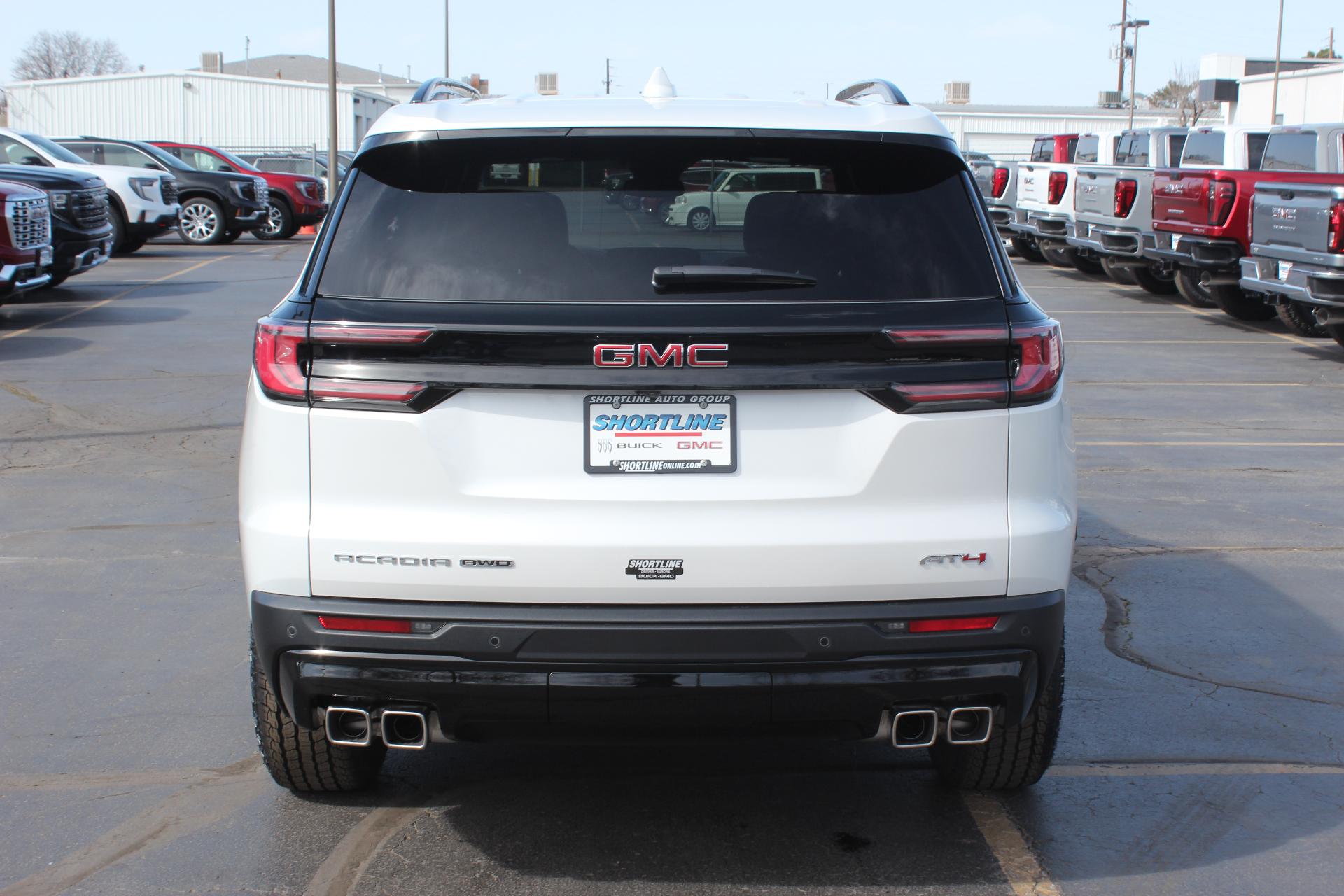 2025 GMC Acadia Vehicle Photo in AURORA, CO 80012-4011