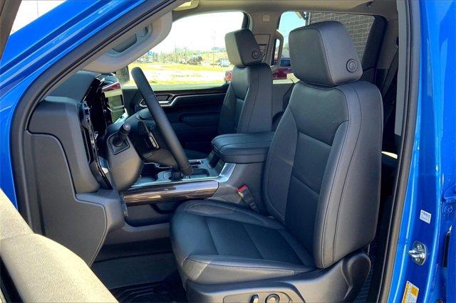2025 Chevrolet Silverado 1500 Vehicle Photo in KANSAS CITY, MO 64114-4502