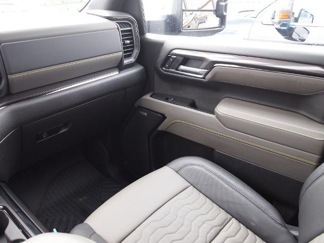 2024 Chevrolet Silverado 1500 Vehicle Photo in MADISON, IN 47250-1611