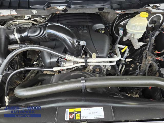 2016 Ram 1500 Vehicle Photo in DENTON, TX 76210-9321