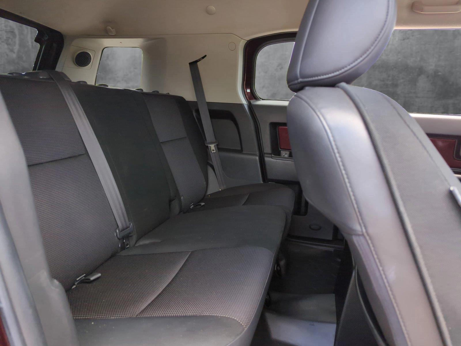 2007 Toyota FJ Cruiser Vehicle Photo in Margate, FL 33063