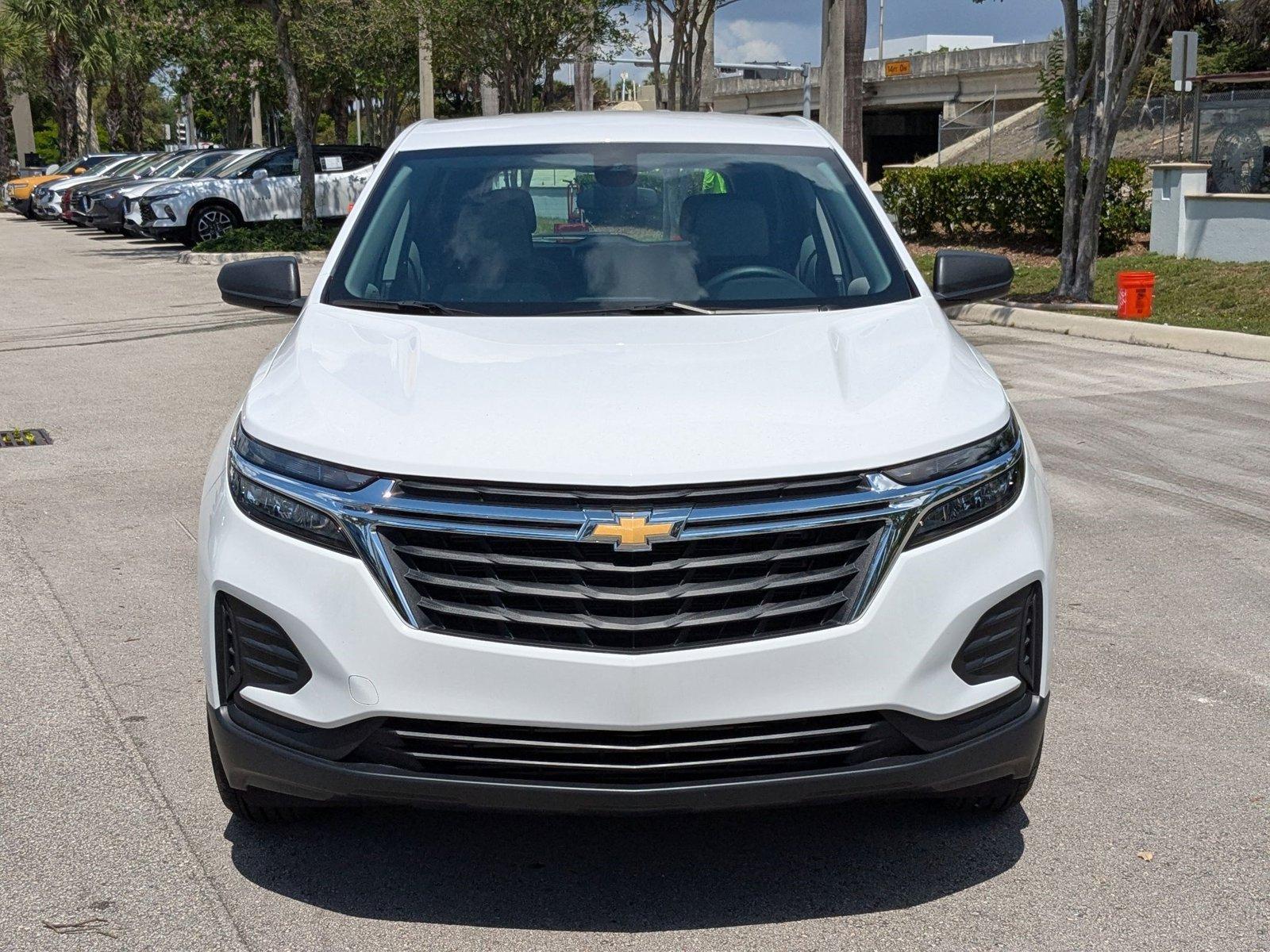 2024 Chevrolet Equinox Vehicle Photo in CLEARWATER, FL 33764-7163
