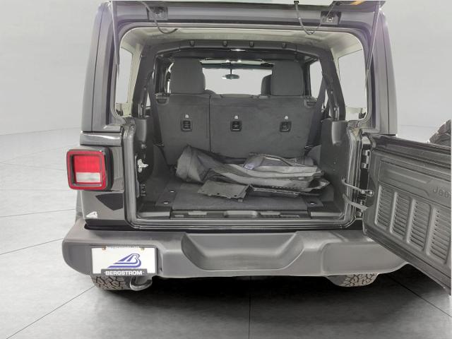 2022 Jeep Wrangler Vehicle Photo in GREEN BAY, WI 54303-3330