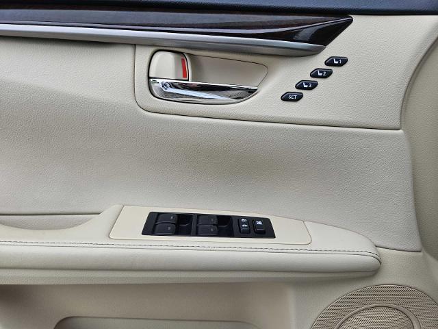 2013 Lexus ES 350 Vehicle Photo in FORT WORTH, TX 76132