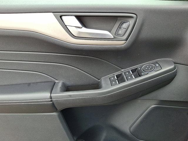 2021 Ford Escape Vehicle Photo in Philadelphia, PA 19116