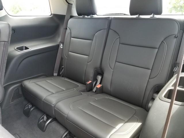 2023 GMC Acadia Vehicle Photo in ELYRIA, OH 44035-6349
