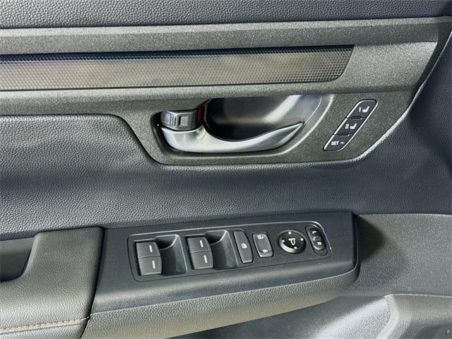 2024 Honda CR-V Hybrid Vehicle Photo in Everett, WA 98204