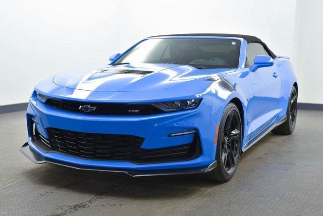 2022 Chevrolet Camaro Vehicle Photo in Akron, OH 44320