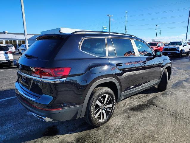 2022 Volkswagen Atlas Vehicle Photo in GREEN BAY, WI 54304-5303