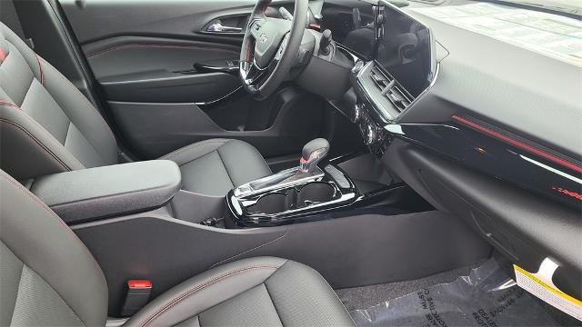 2025 Chevrolet Trax Vehicle Photo in FLAGSTAFF, AZ 86001-6214