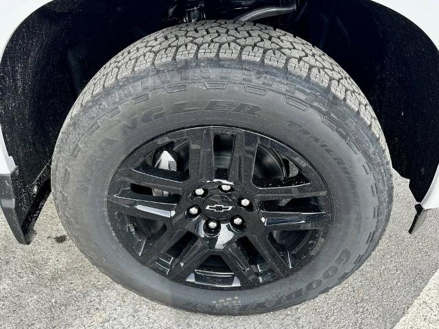 2025 Chevrolet Silverado 1500 Vehicle Photo in GARDNER, MA 01440-3110
