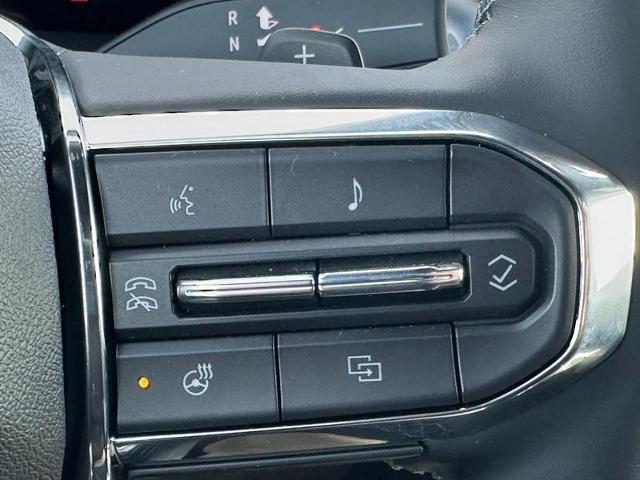 2025 GMC Acadia Vehicle Photo in COLUMBIA, MO 65203-3903