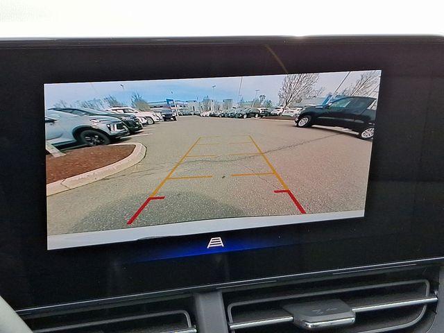 2024 Chevrolet Trax Vehicle Photo in DANBURY, CT 06810-5034