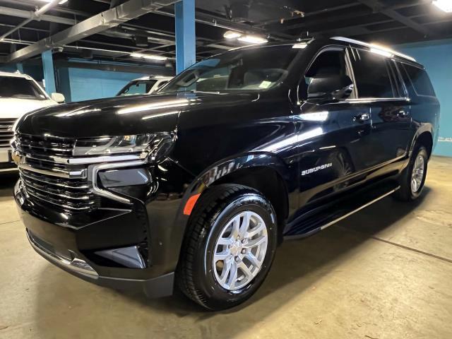 2023 Chevrolet Suburban Vehicle Photo in Roslyn, NY 11576