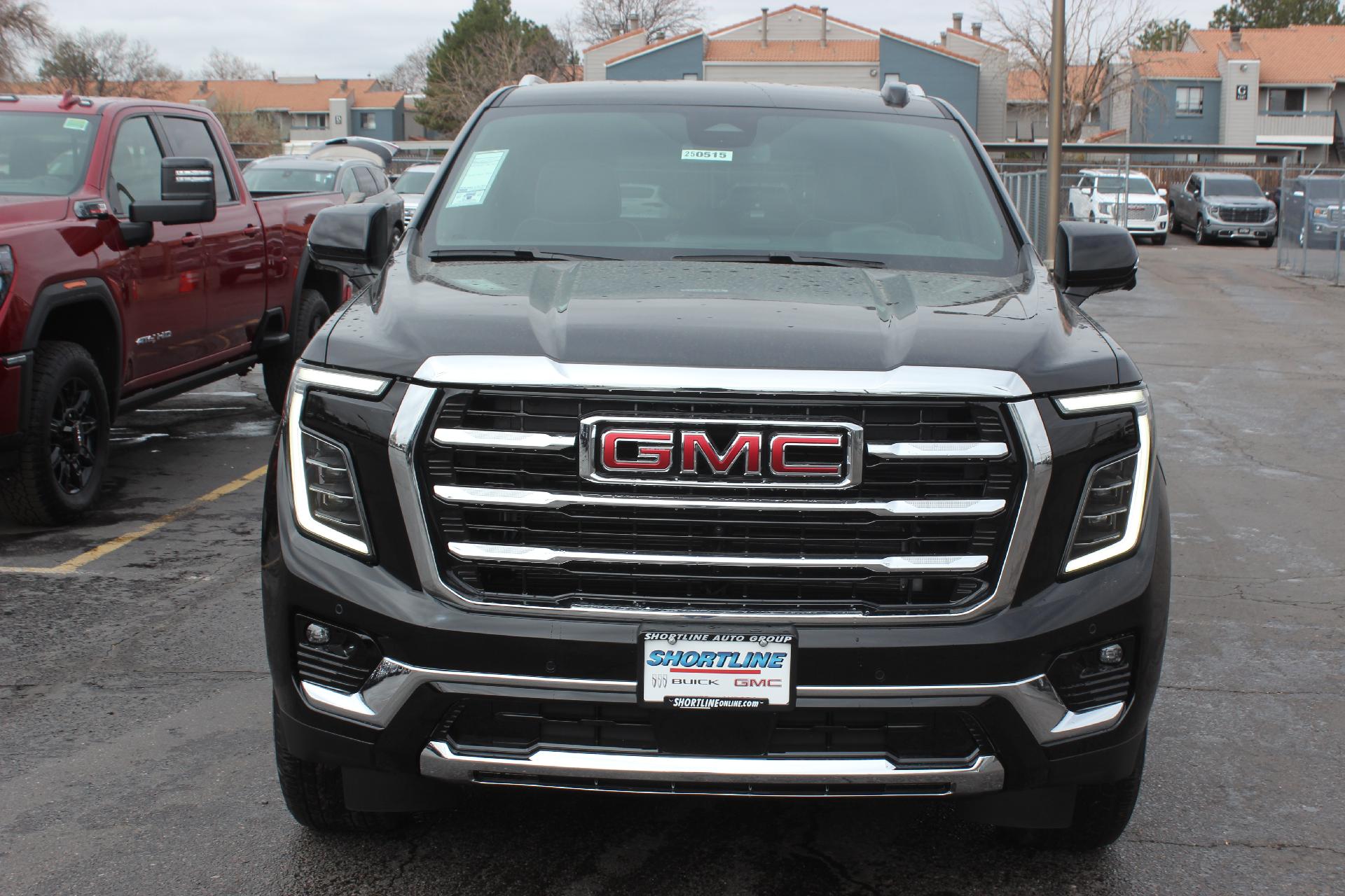 2025 GMC Yukon XL Vehicle Photo in AURORA, CO 80012-4011