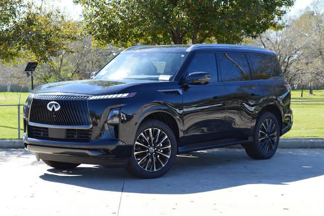 2025 INFINITI QX80 Vehicle Photo in Houston, TX 77090
