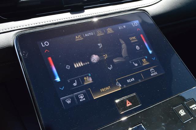 2025 INFINITI QX80 Vehicle Photo in Houston, TX 77090