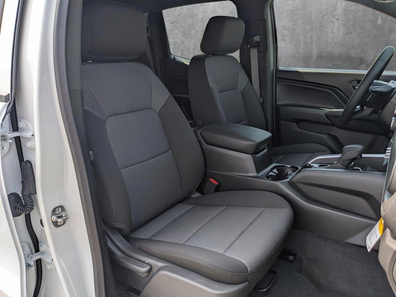 2025 Chevrolet Colorado Vehicle Photo in HOUSTON, TX 77034-5009