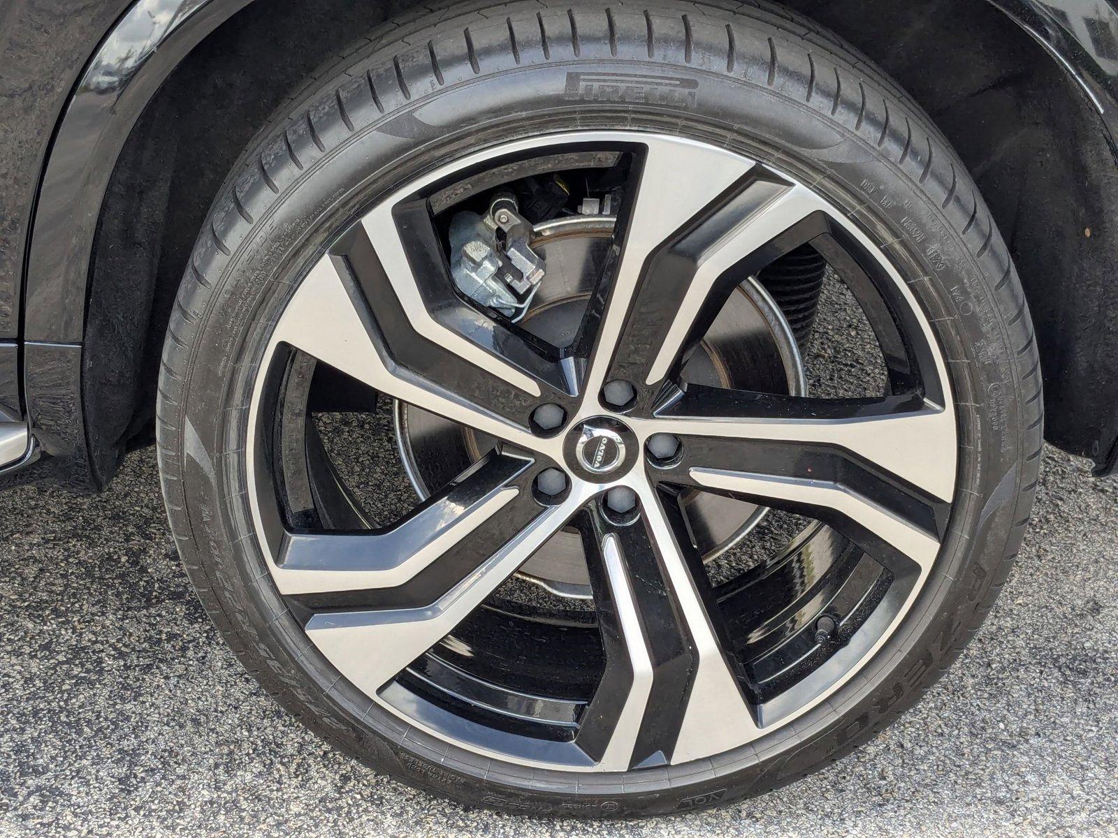 2021 Volvo XC90 Vehicle Photo in Miami, FL 33015