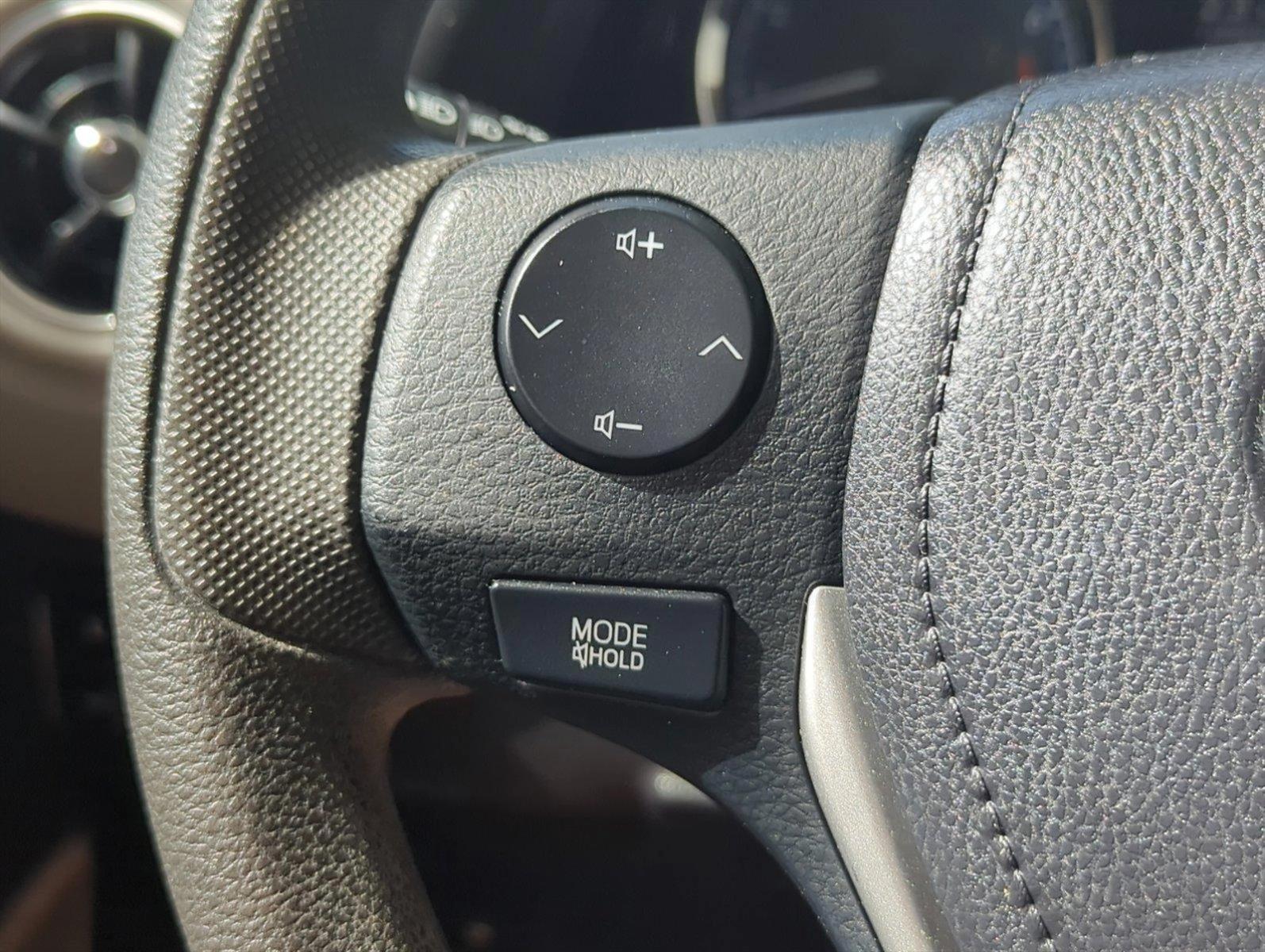 2019 Toyota Corolla Vehicle Photo in Ft. Myers, FL 33907